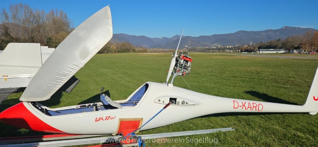 UAB Sportine aviacija LAK-17 15/18 m, fotografía 3 de 9