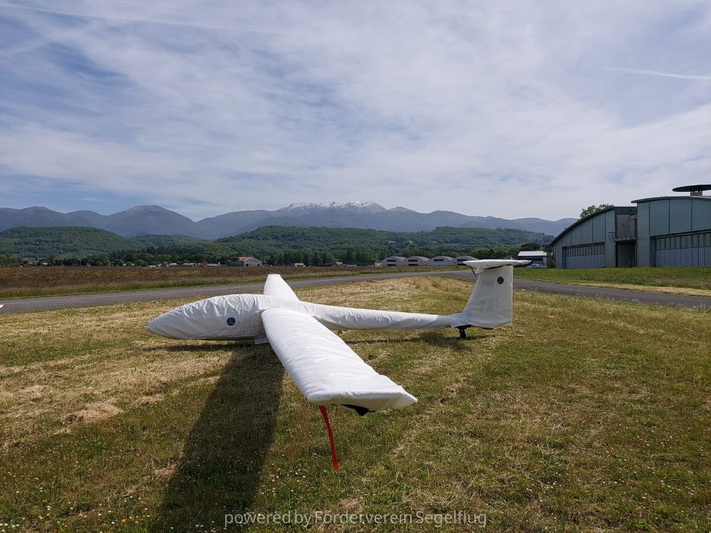 Rolladen-Schneider LS1 15m, Club, fotografía 2 de 6