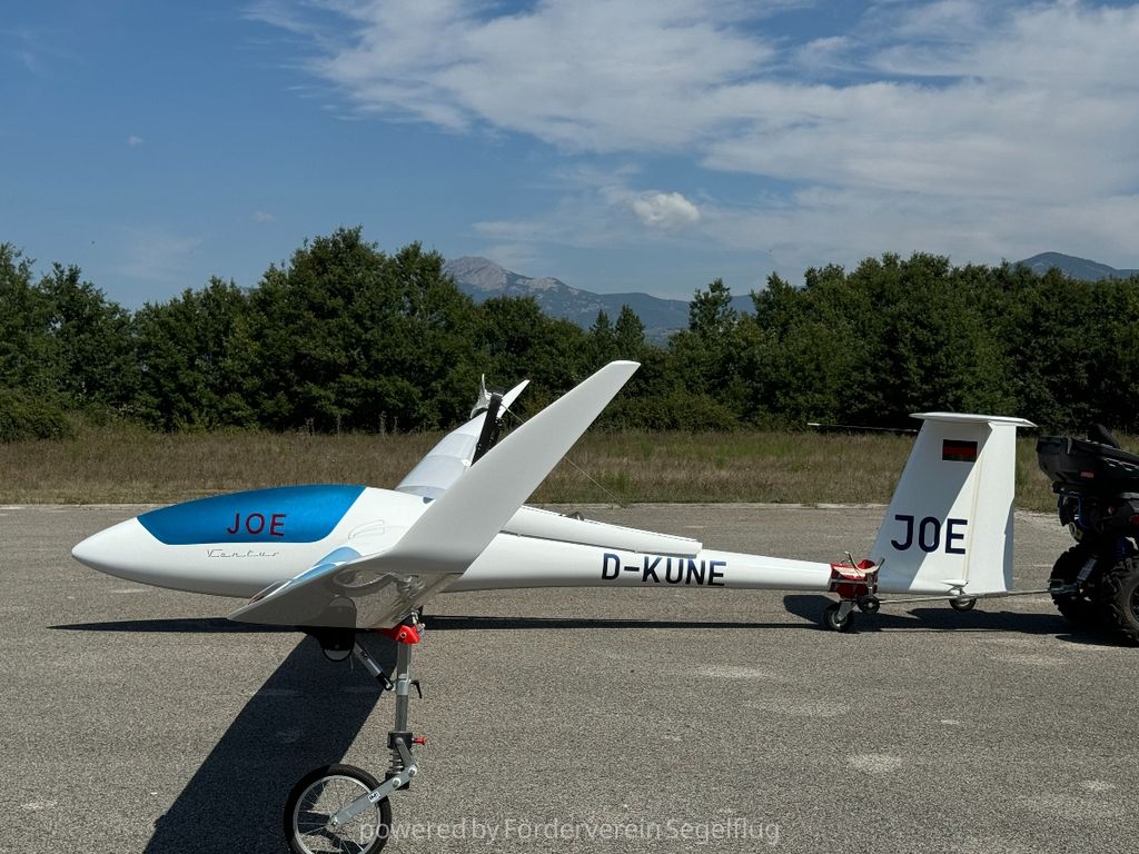 Schempp-Hirth Ventus-3 18m, fotografía 4 de 12
