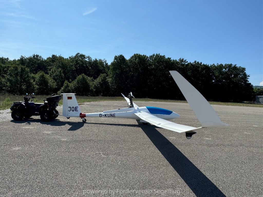 Schempp-Hirth Ventus-3 18m, fotografía 5 de 12