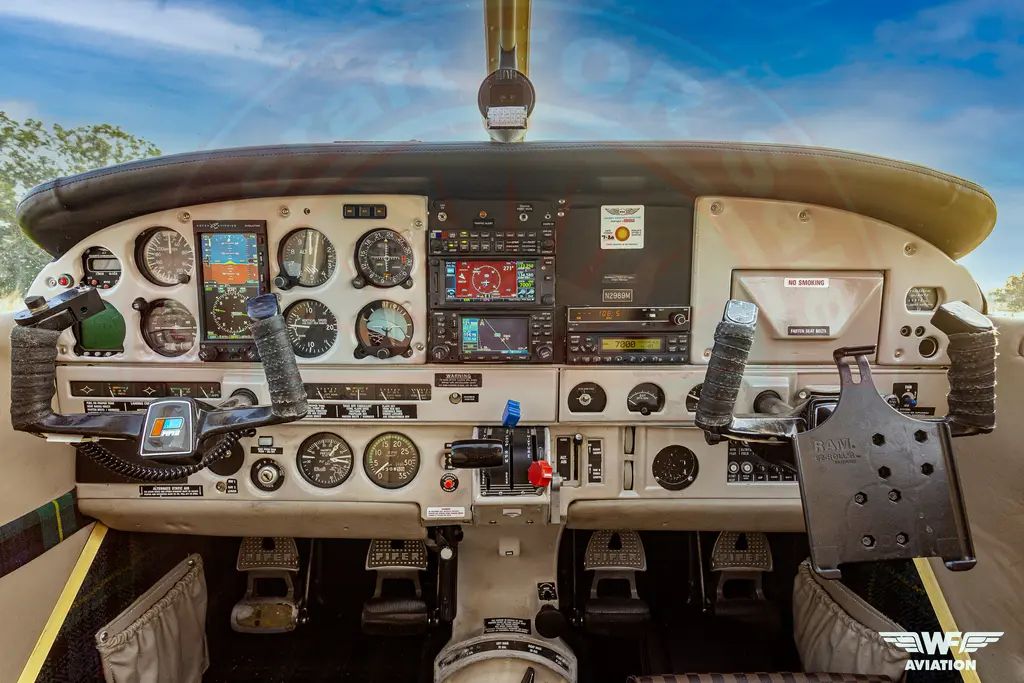 Piper PA-32 PA32-300, fotografía 11 de 11