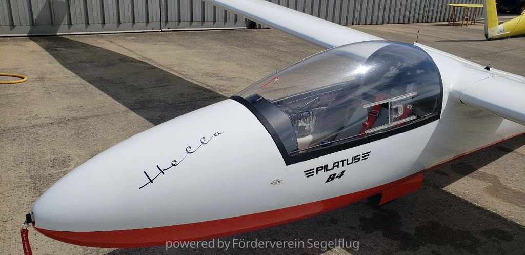 Pilatus B4 PC11AF, fotografía 3 de 9