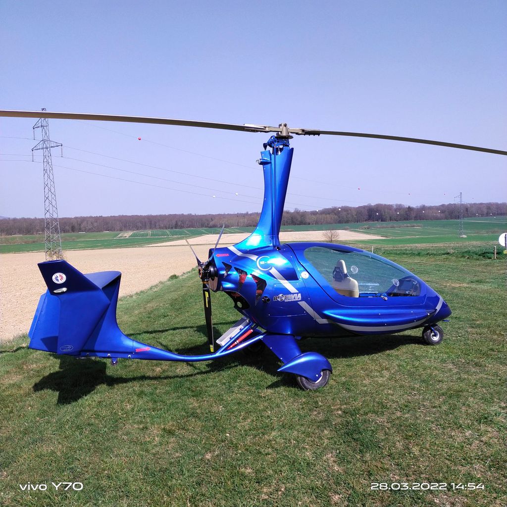 ELA Aviación ELA 10, fotografía 2 de 3