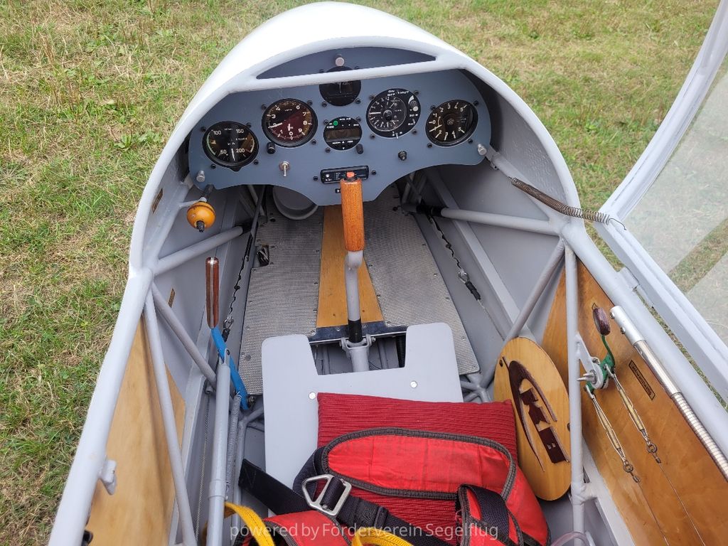 Schleicher Ka 8b Club, fotografía 2 de 2