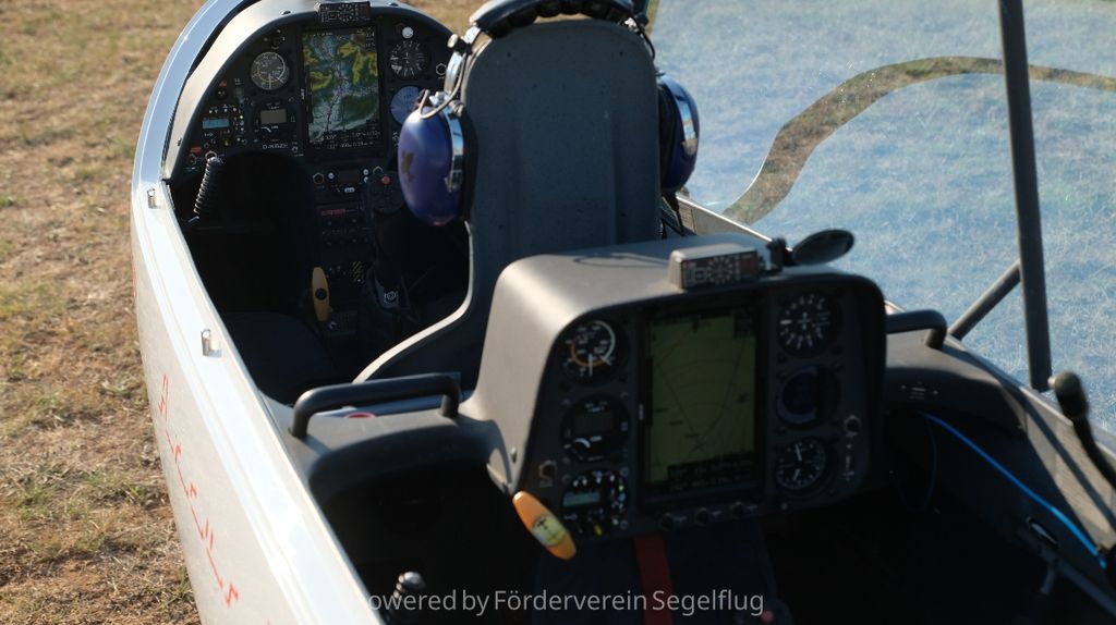Schempp-Hirth Arcus Doppelsitzer, fotografía 9 de 10