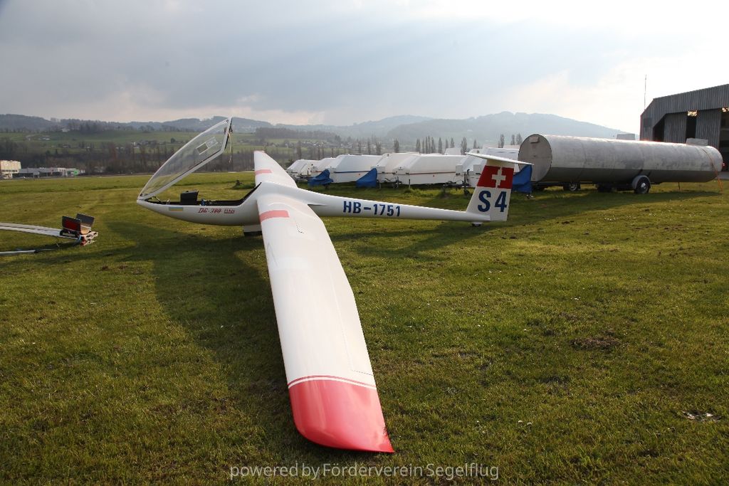 DG DG-300 Standard, fotografía 3 de 7