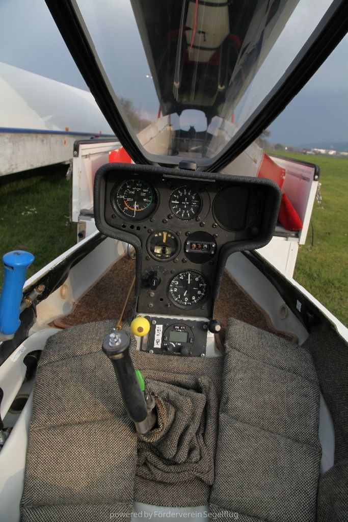 DG DG-300 Standard, fotografía 5 de 7