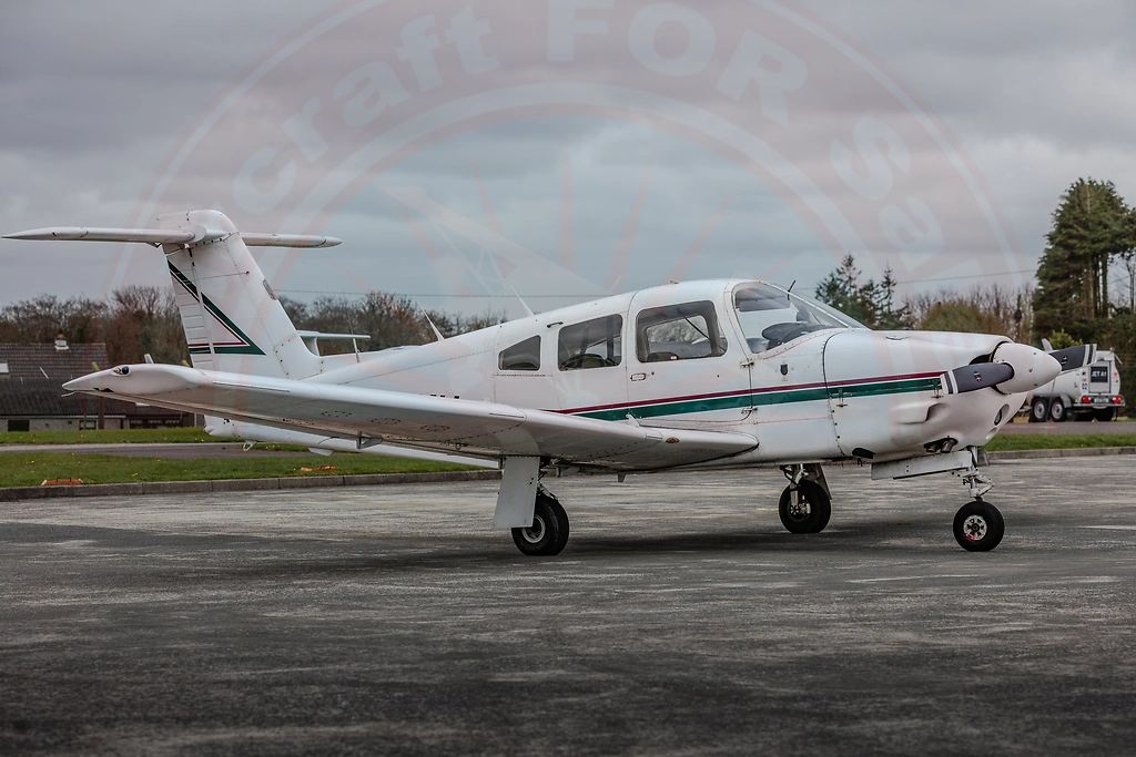 Piper PA-28 PA-28RT-201, fotografía 4 de 11