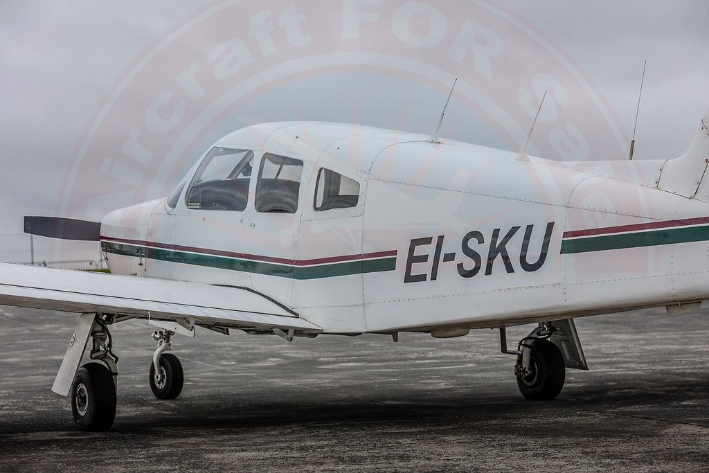 Piper PA-28 PA-28RT-201, fotografía 5 de 11