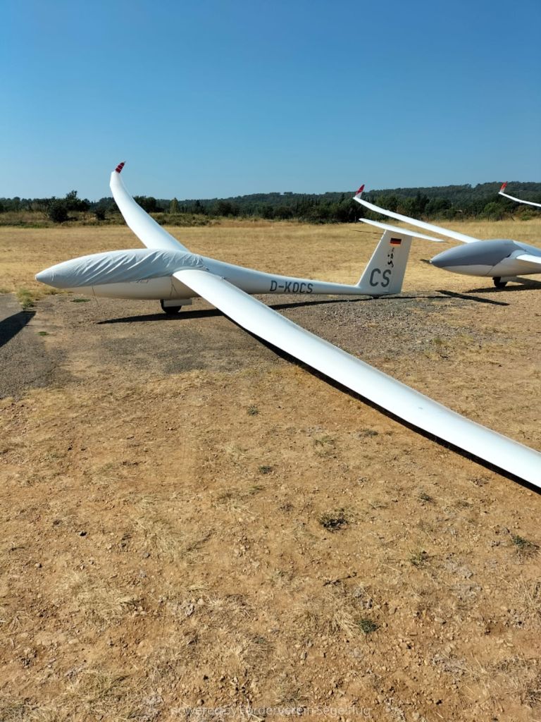 Schempp-Hirth Discus-2 18m, fotografía 6 de 8