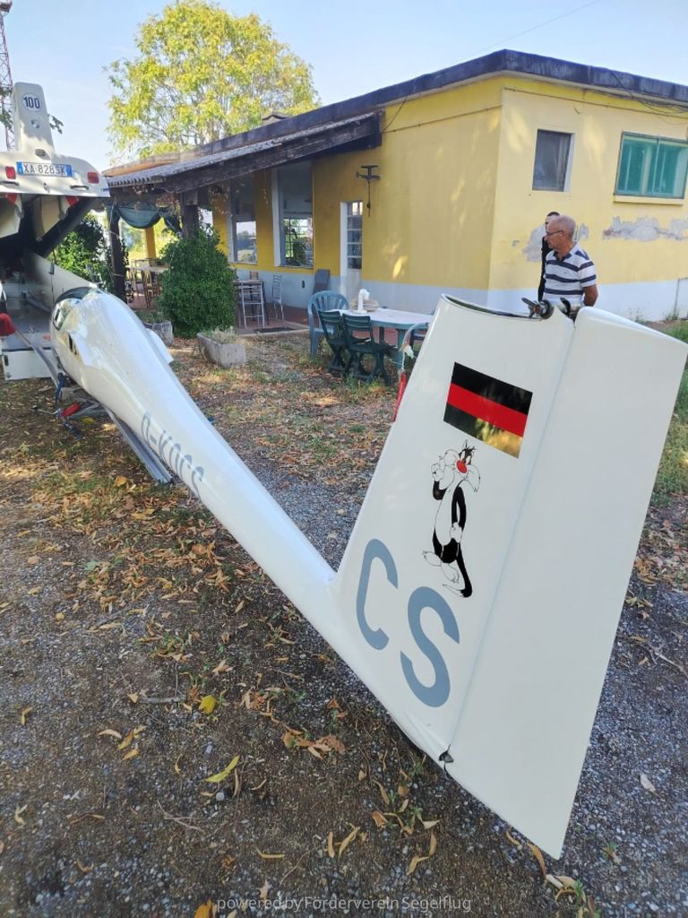 Schempp-Hirth Discus-2 18m, fotografía 7 de 8