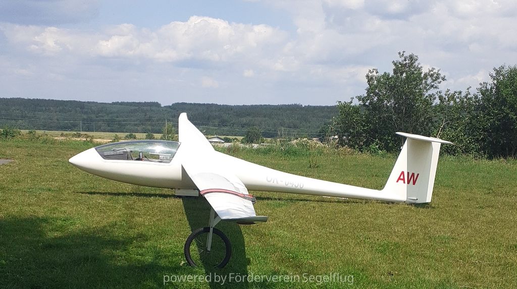 Schempp-Hirth Ventus 18m, fotografía 3 de 8
