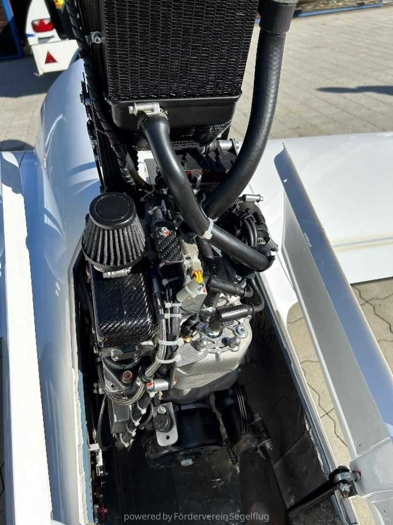Schempp-Hirth Ventus-3 18m, fotografía 3 de 10