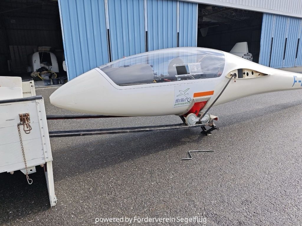 Schleicher LS6 b 15m, fotografía 2 de 3