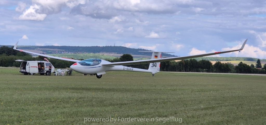 Schleicher AS 34 Me 18m, fotografía 10 de 10
