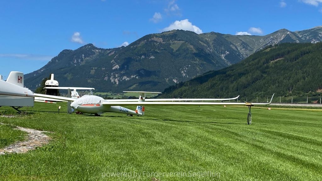 Rolladen-Schneider LS1 Club, 15m, fotografía 2 de 4