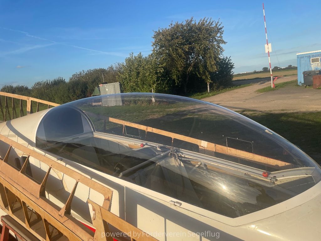 Schleicher ASK 13, fotografía 4 de 10