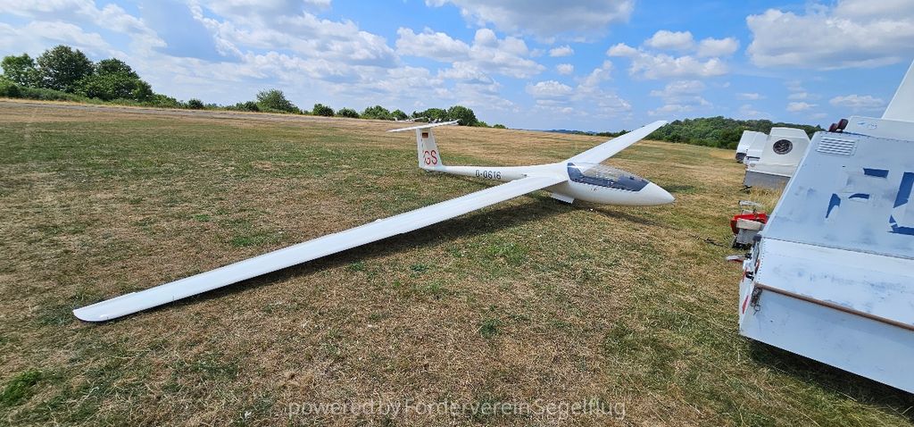 Rolladen-Schneider LS1 15m, fotografía 4 de 6