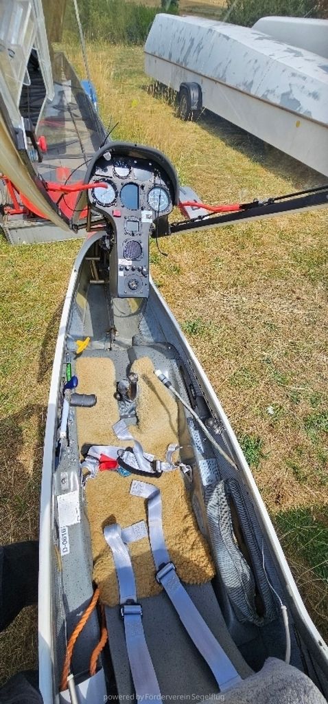 Rolladen-Schneider LS1 15m, fotografía 6 de 6