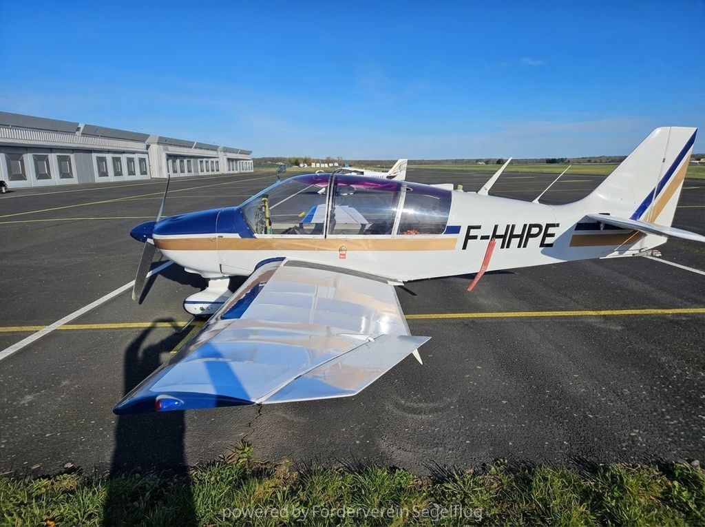 Robin DR400 180 R, fotografía 2 de 9