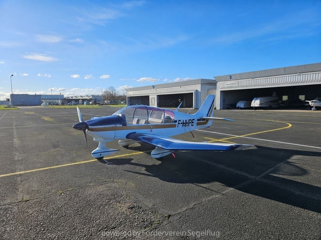 Robin DR400 180 R, fotografía 4 de 9
