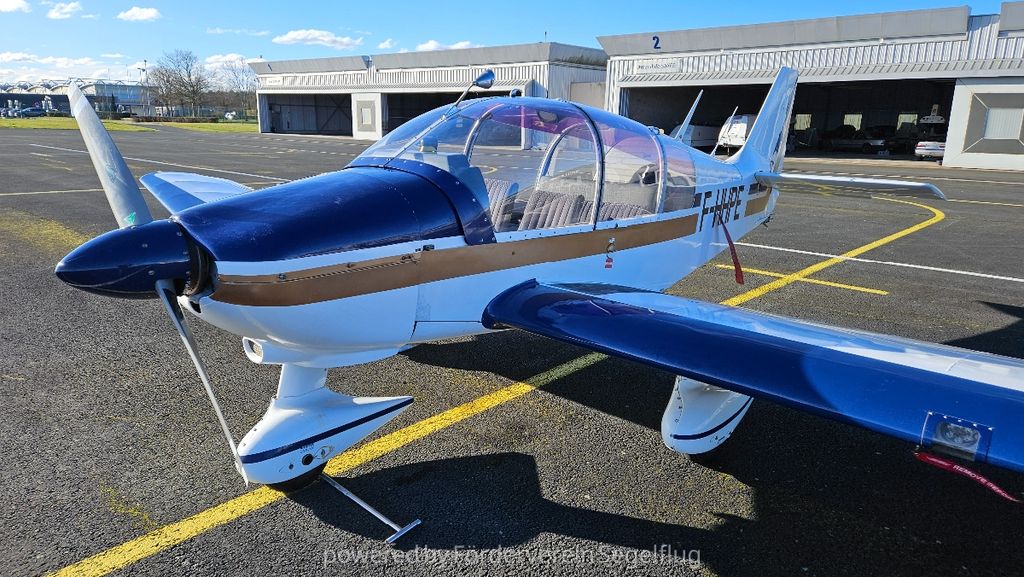 Robin DR400 180 R, fotografía 6 de 9