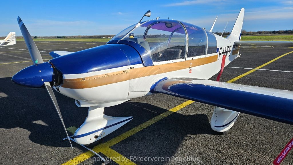 Robin DR400 180 R, fotografía 8 de 9