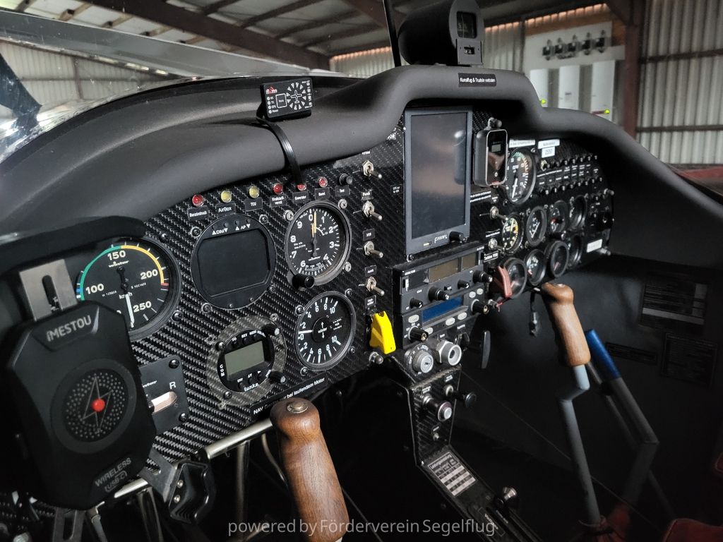 AVo R115 Samburo, fotografía 6 de 6