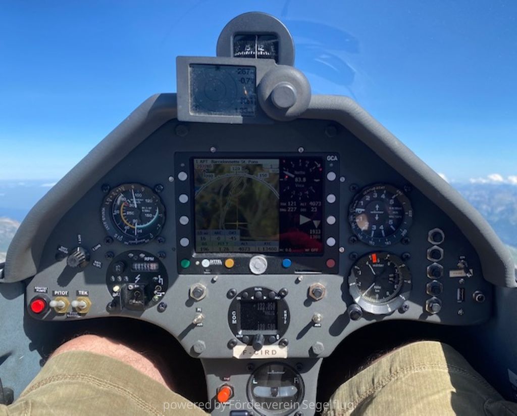 Schempp-Hirth Ventus-2 18 m, fotografía 4 de 7