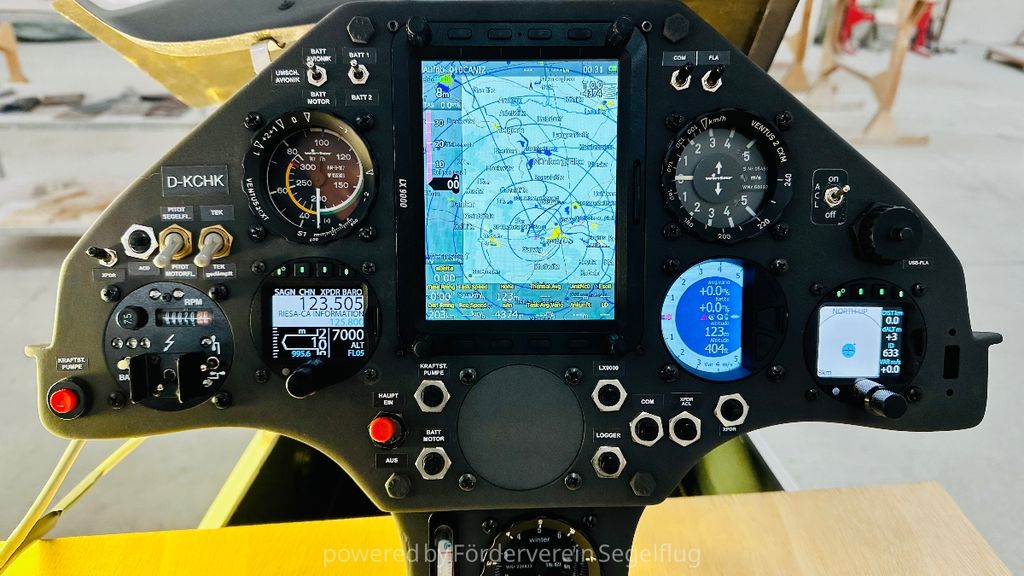 Schempp-Hirth Ventus-2 18m, fotografía 8 de 9