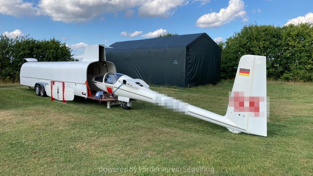 SZD SZD-42, fotografía 2 de 4