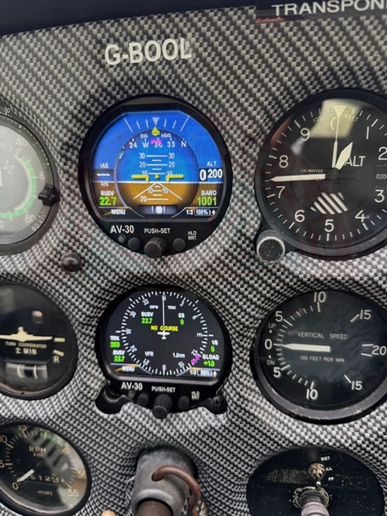 Cessna C172N, fotografía 8 de 12