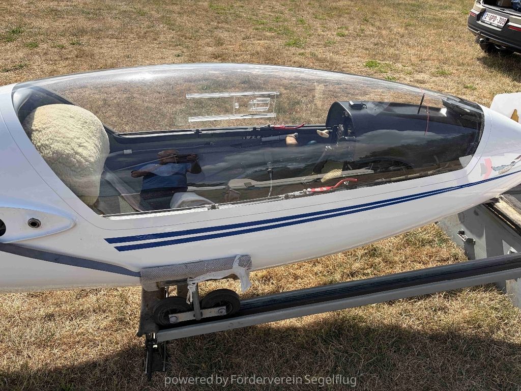 Rolladen-Schneider LS1 15m, fotografía 3 de 8