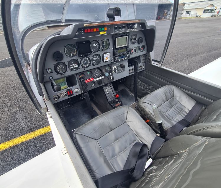 Robin DR400, fotografía 2 de 3