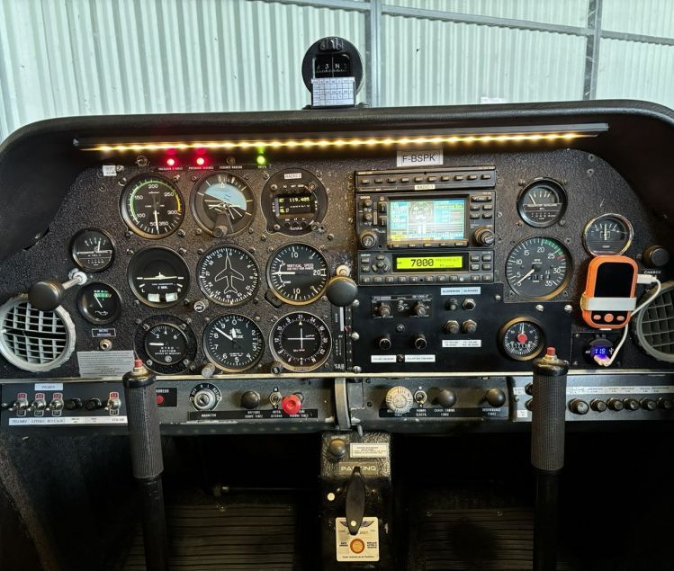 Robin DR300, fotografía 2 de 3