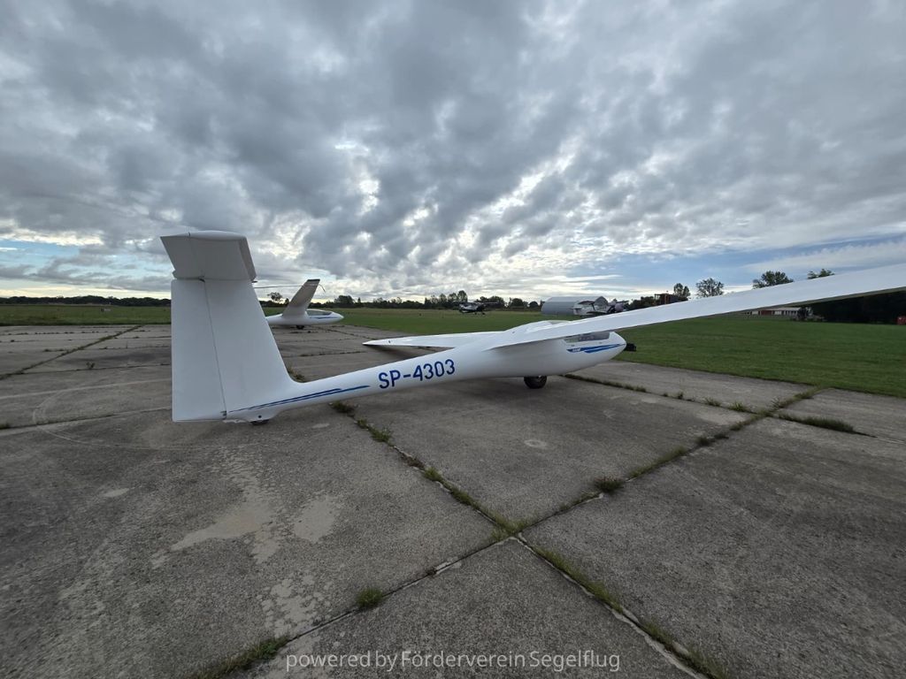 SZD SZD-51 Club, fotografía 3 de 4