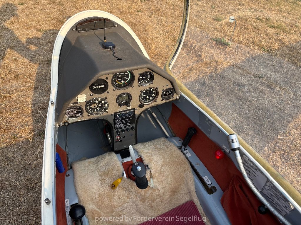 Schempp-Hirth Mini-Nimbus HS7, fotografía 3 de 4