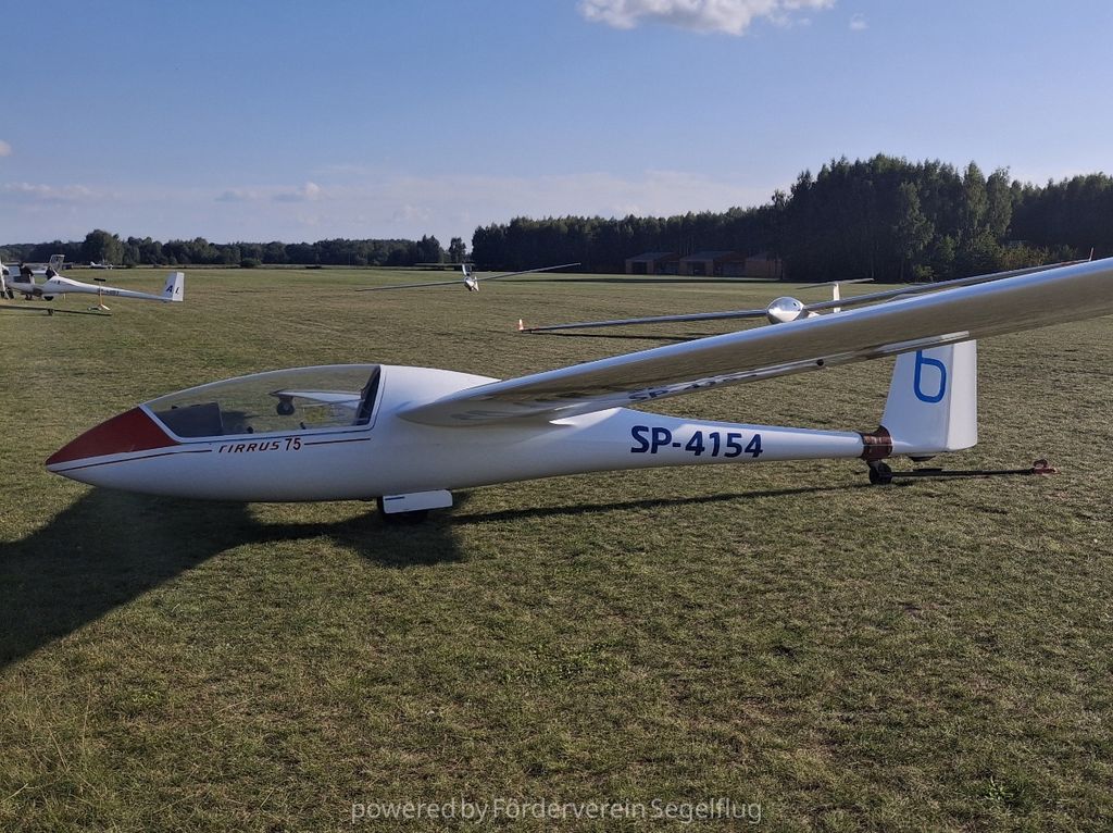 Schempp-Hirth Cirrus, fotografía 2 de 8