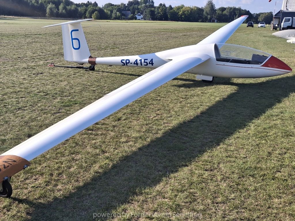 Schempp-Hirth Cirrus, fotografía 5 de 8