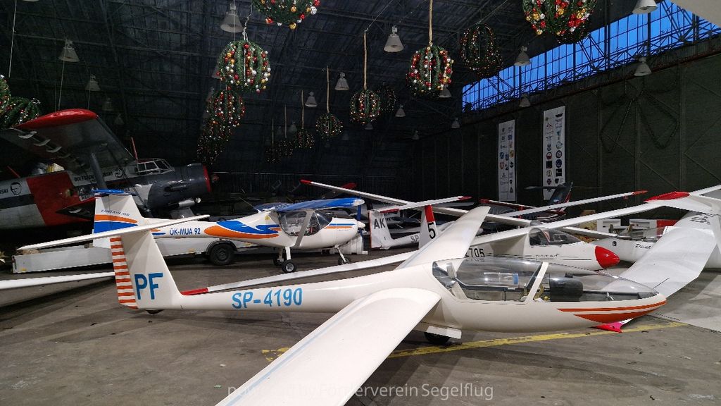 Grob Speed Astir IIb 15m, fotografía 2 de 2