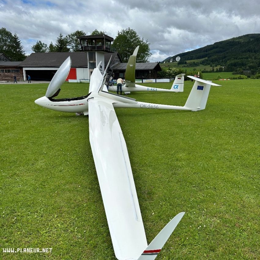 Schleicher ASW 24, fotografía 3 de 4