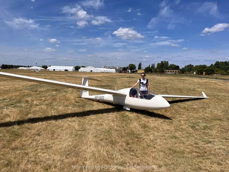 Schempp-Hirth Standard Cirrus Standard, fotografía 1 de 3