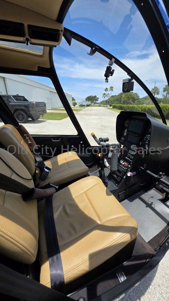 Robinson R44, fotografía 5 de 6