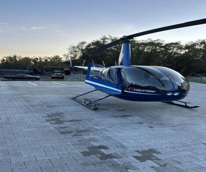 Robinson R44, fotografía 2 de 2