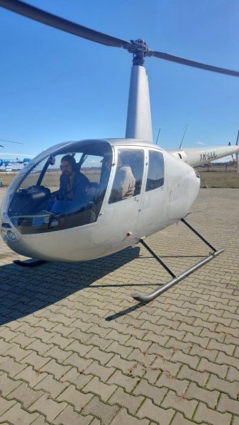 Robinson R44, fotografía 2 de 5