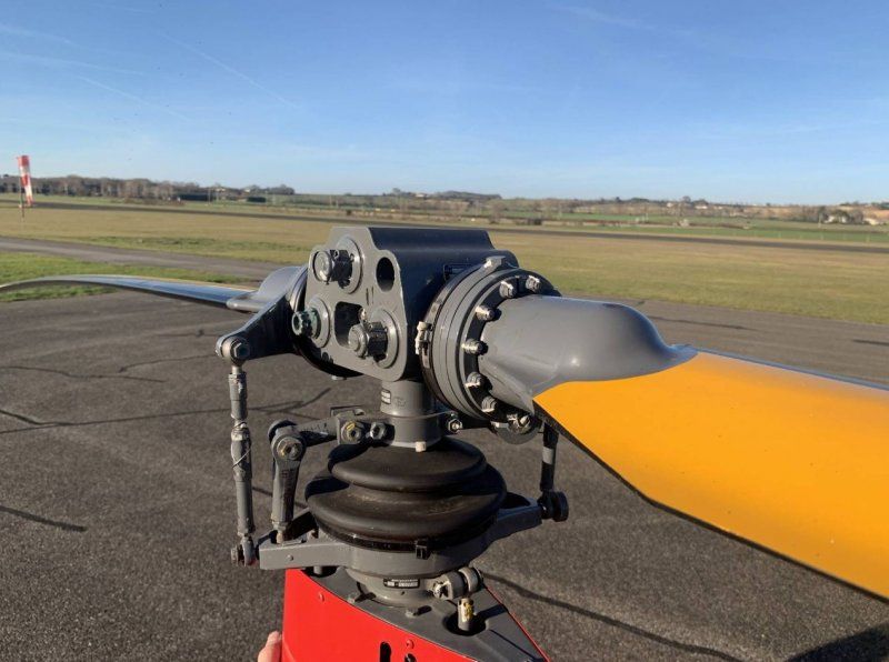 Robinson R22 CL02, fotografía 5 de 6