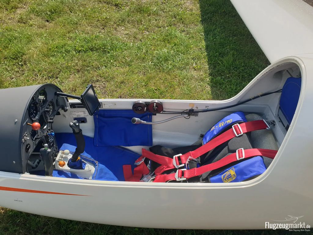 Schleicher ASW 15, fotografía 6 de 7