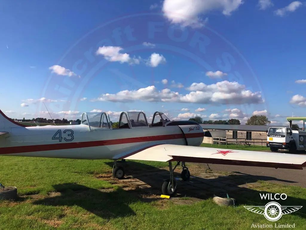 Yakovlev Yak-52, fotografía 4 de 25