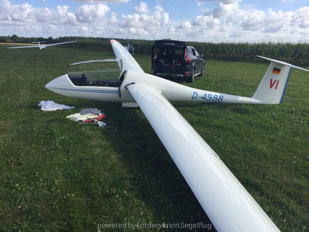 Schempp-Hirth Mini-Nimbus 15m, fotografía 4 de 7