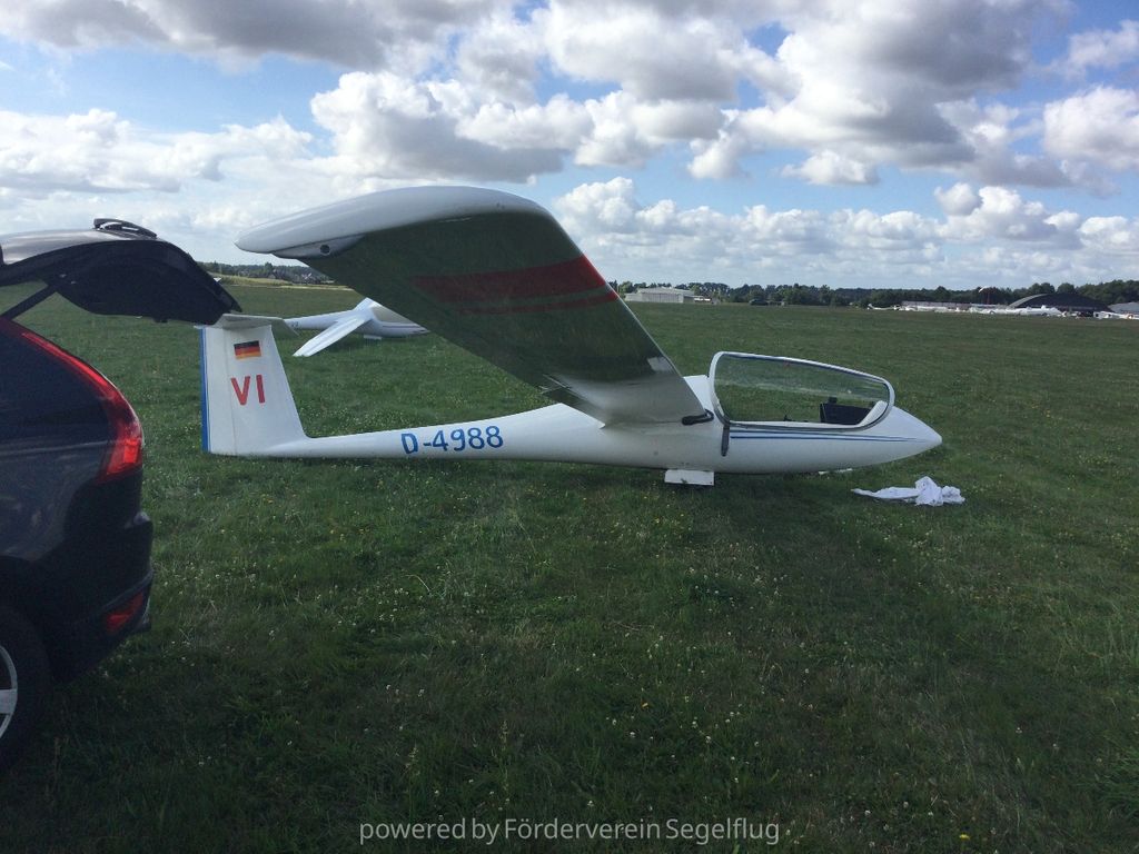 Schempp-Hirth Mini-Nimbus 15m, fotografía 5 de 7
